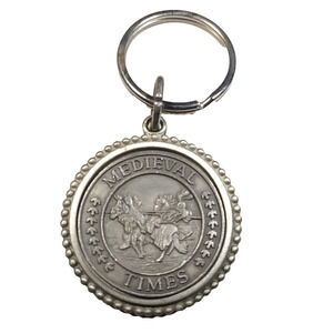 Medieval Times Restaurant Silver Tone Medallion Keychain Horse Knight